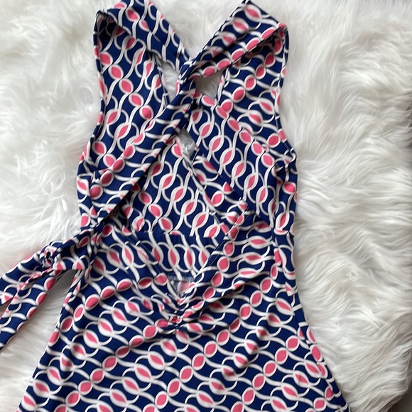 Guess XS Pink White Blue Criss Cross Open Back Halter Dress Fits Small t… - Picture 7 of 8